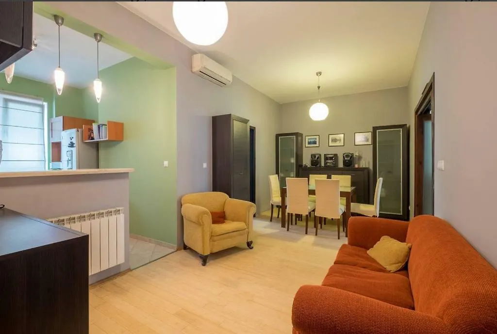 Han Krum 2 Bedroom Central Flat Sofia 0*,