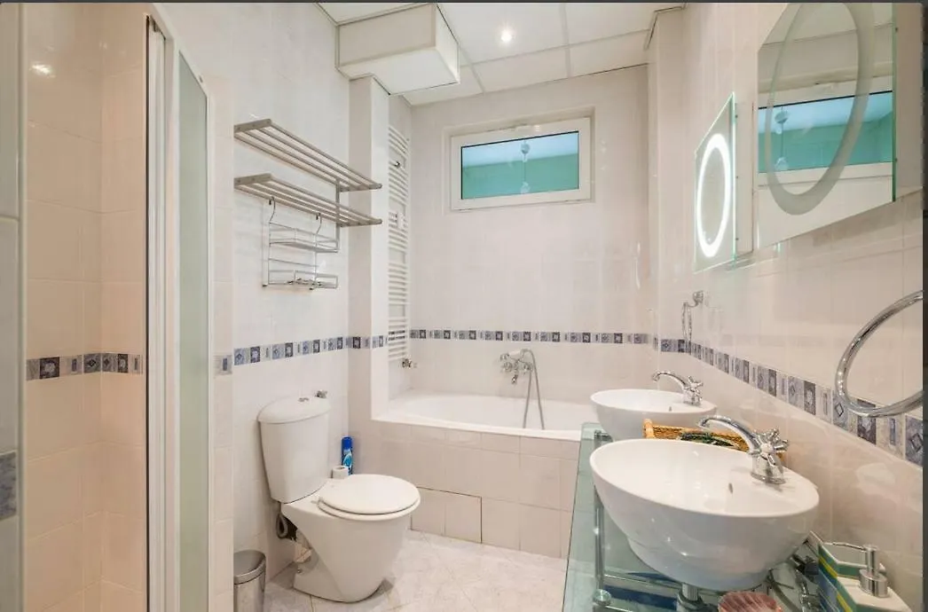 Han Krum 2 Bedroom Central Flat Sofia